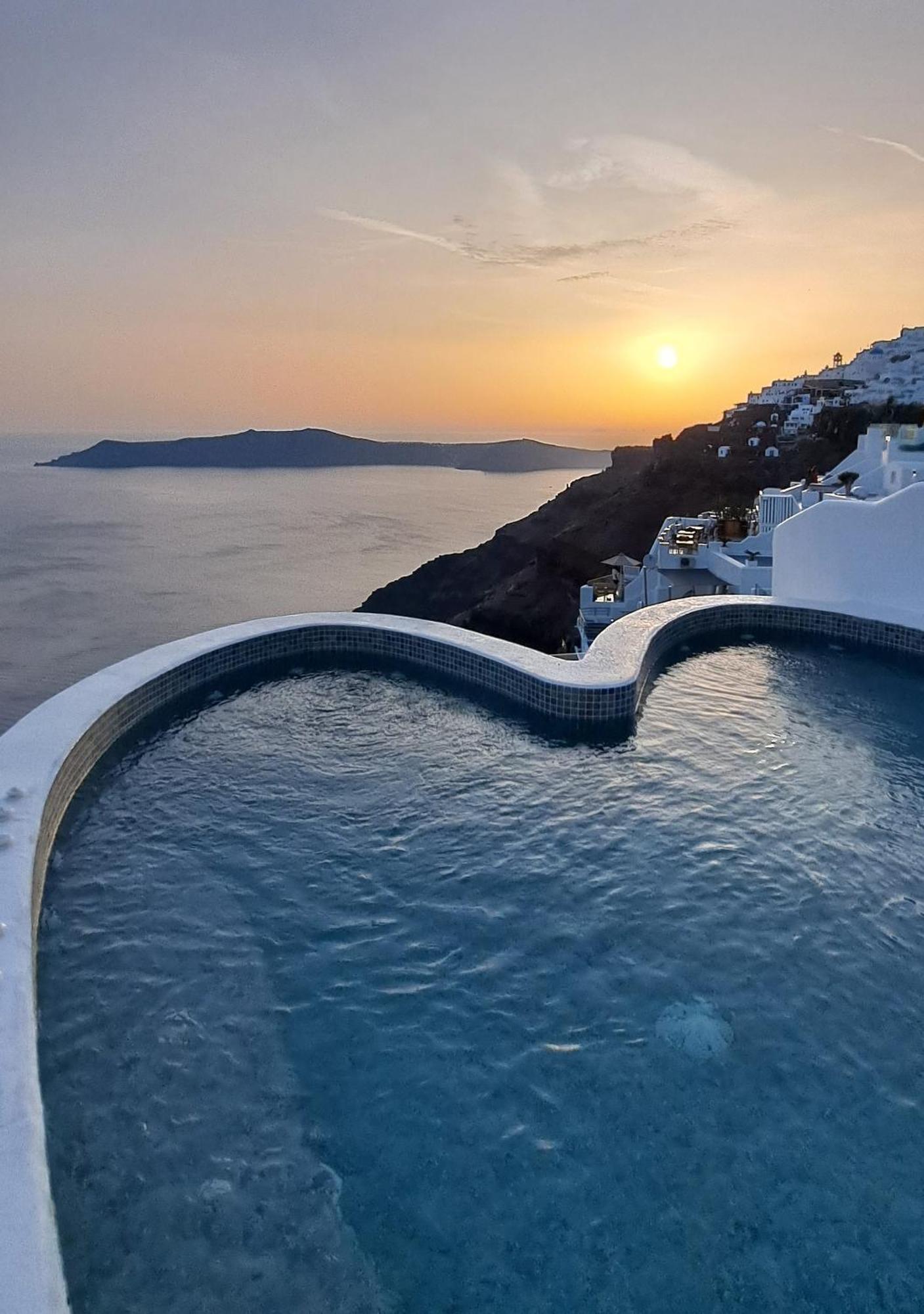 Pegasus Suites & Spa (Adults Only) Imerovigli  Exteriör bild